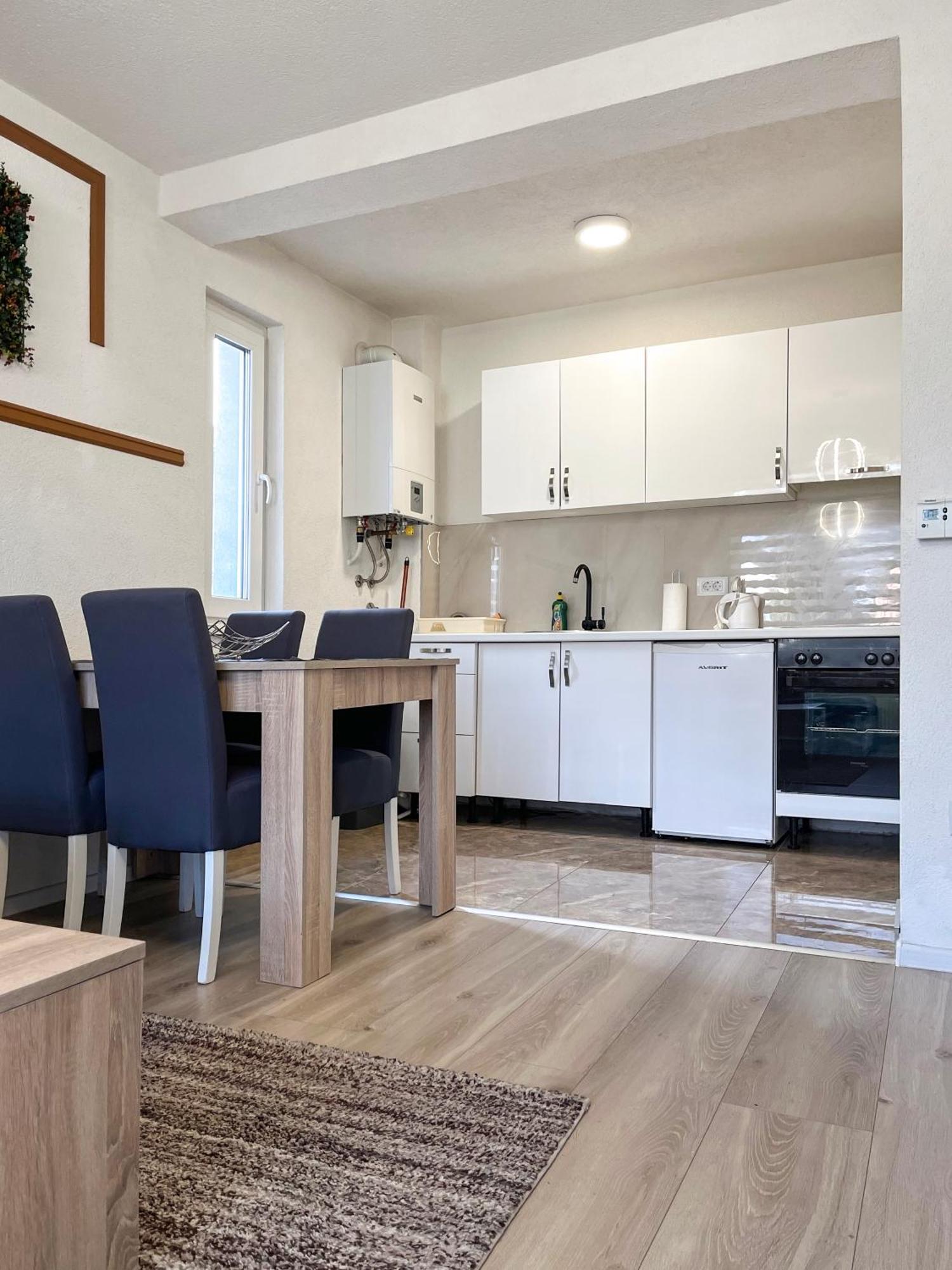 Heaven Premium Apartments Сараево Стая снимка